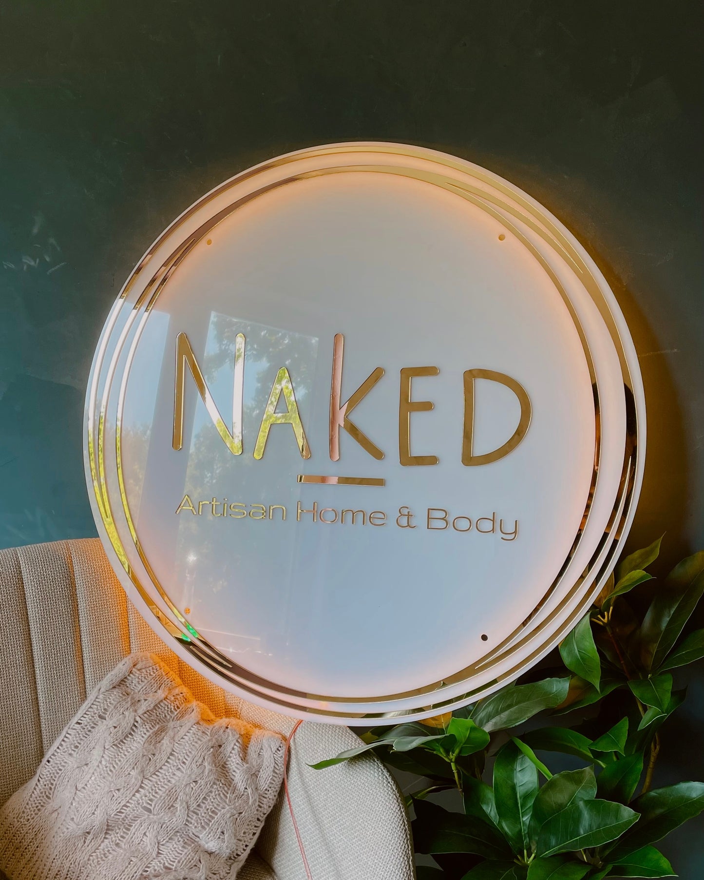 Beauty Salon Neon Logo Sign
